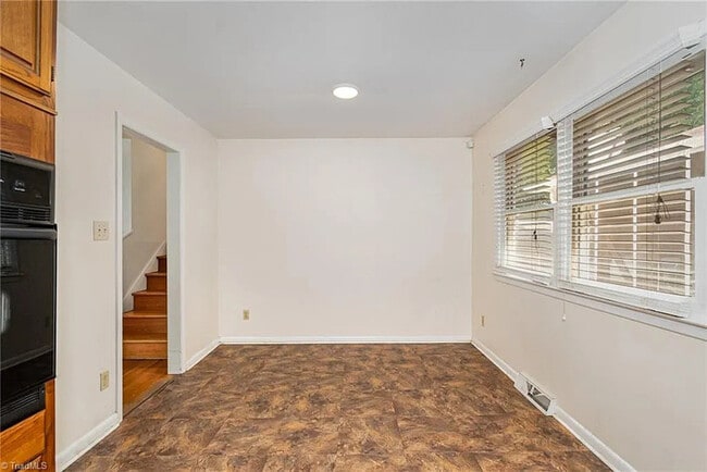 Building Photo - Earn Wealth While Leasing - Like a Homeown...