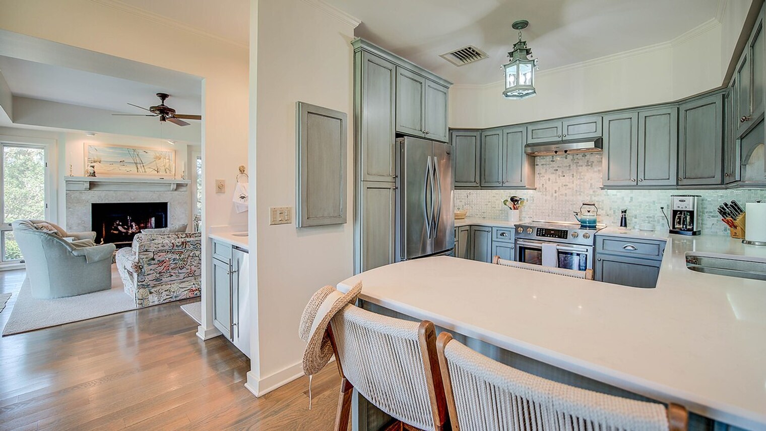 Building Photo - 38 Leeward Ct