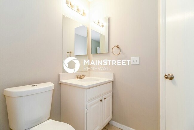 Building Photo - 4 Bedroom Pet-Friendly Home in Orlando, FL...