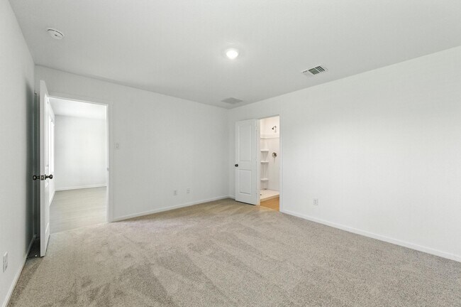Building Photo - 3913 Eufaula Dr