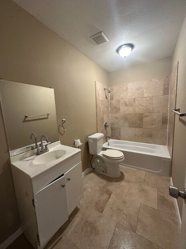 Building Photo - 7410 Frostview Ln