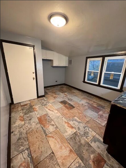 Upper Kitchen - 5135 N 31st St