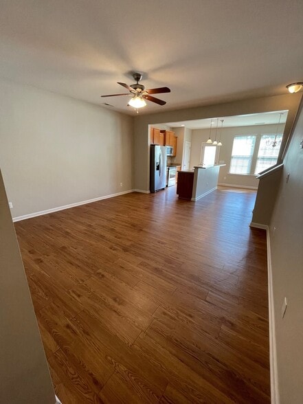 Building Photo - 112 Hawkstone Dr