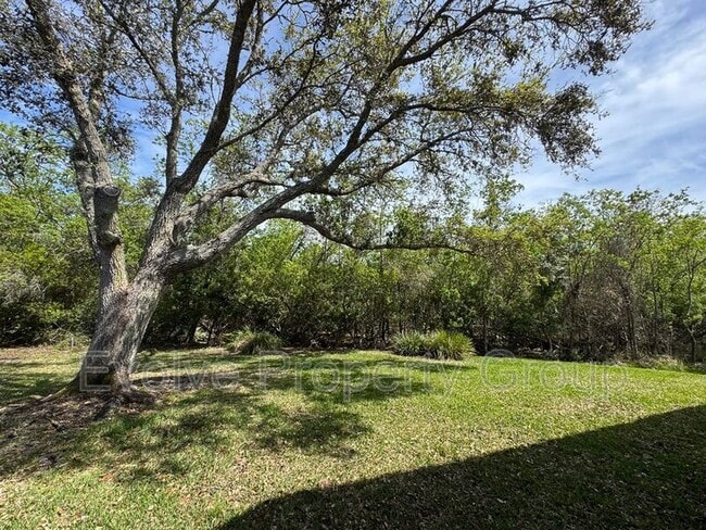 Building Photo - 822 Summer Bay Dr