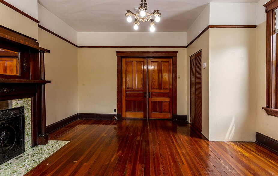 Looking from bedroom/pocket doors closed - 2310 Rohs St