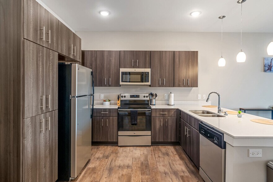 Building Photo - 501n N New Jersey St