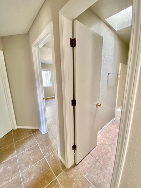 Building Photo - 2253 Tierra De Oro Way