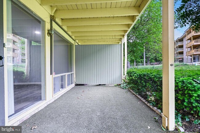 Building Photo - 7153 Donnell Pl