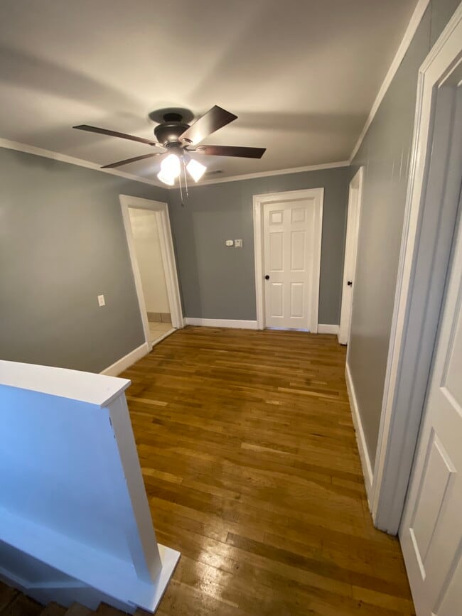 Building Photo - 89 North Dr