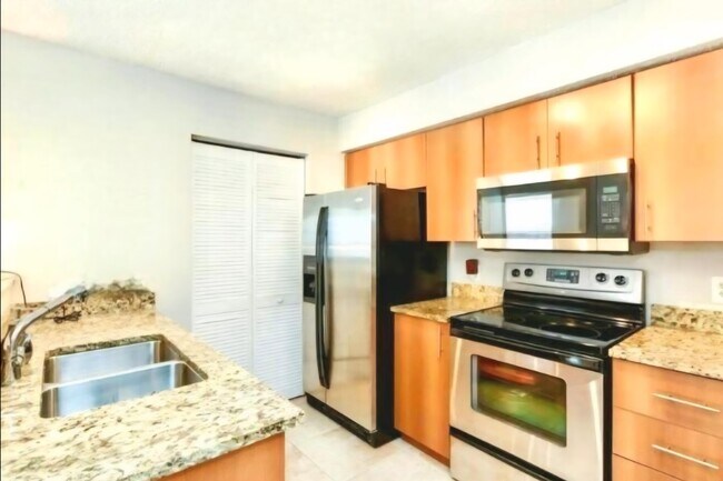 Building Photo - 1020 Crystal C Way