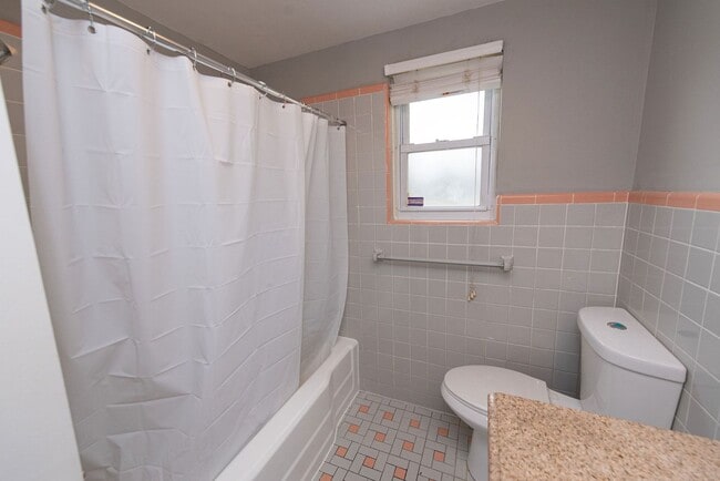 Building Photo - 3031 Irvella Pl