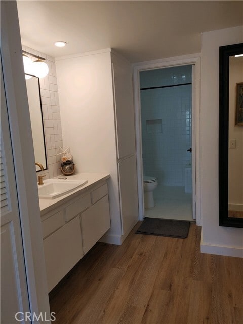 Building Photo - 1421 N Sunrise Way