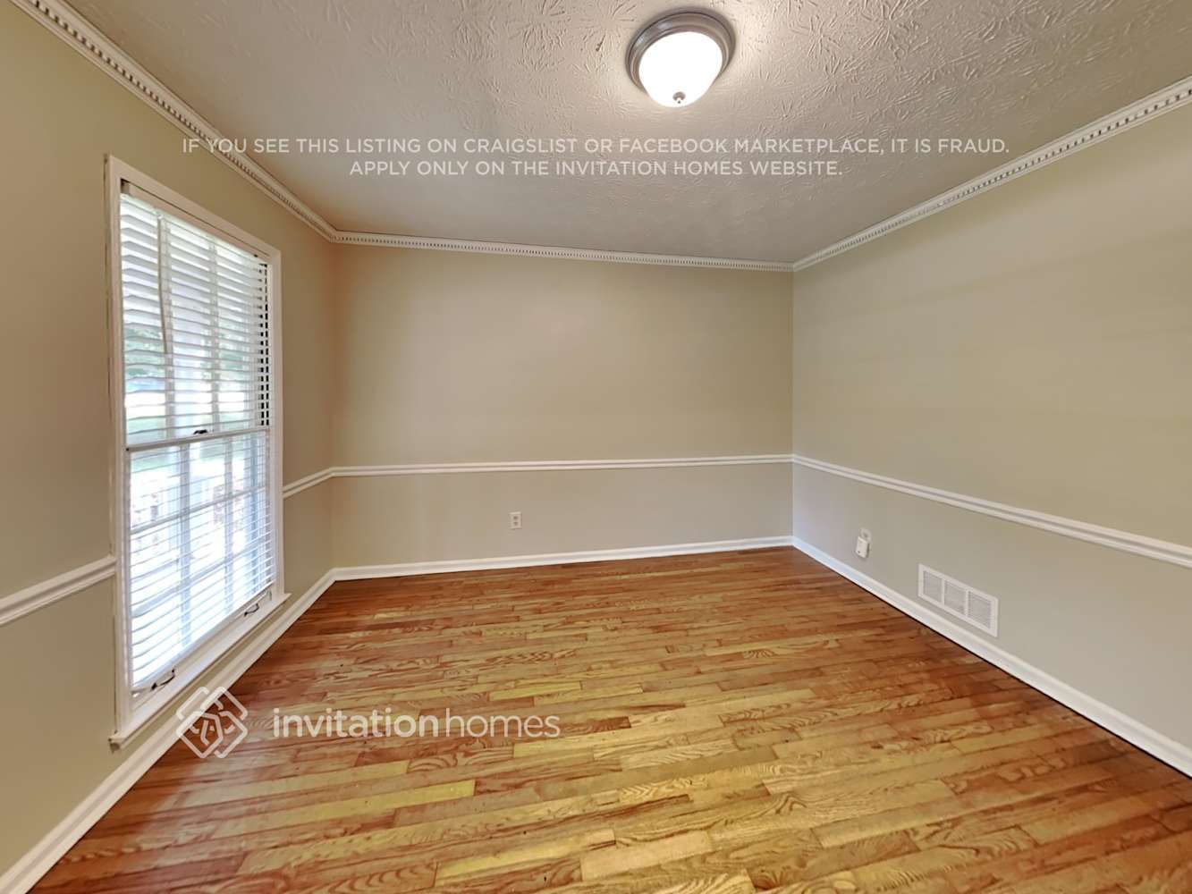 Building Photo - 1465 Lake Lucerne Rd SW