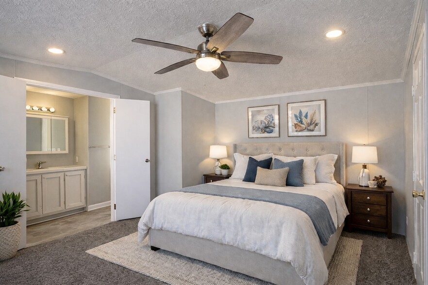 Building Photo - 52150 Lexington Ln