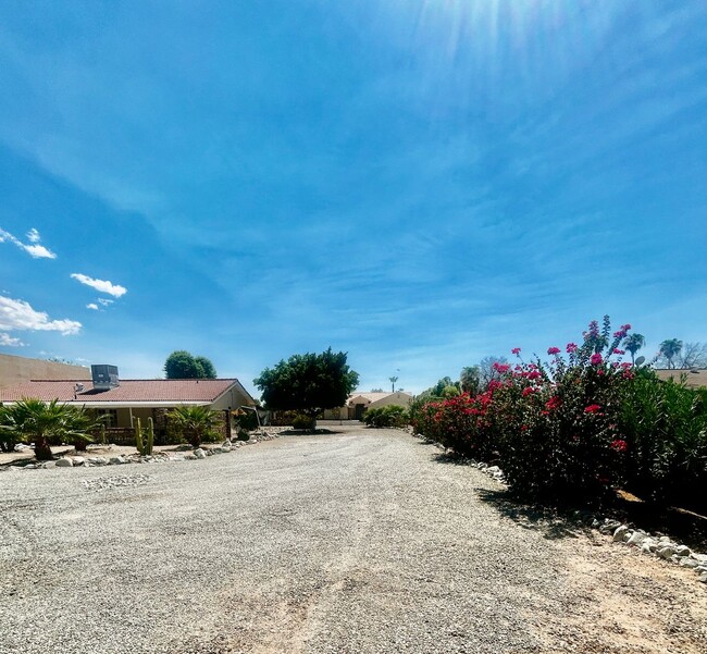 Building Photo - Beautifully Remodeled 3-Bedroom Home with ...