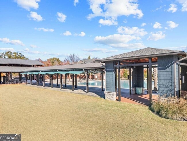 Building Photo - 1961 James Red Moore Blvd