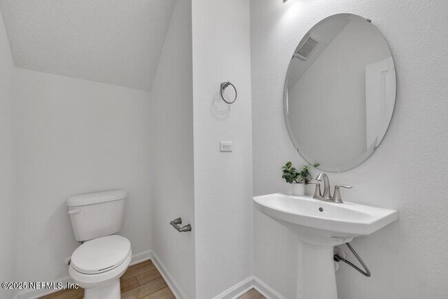 Building Photo - 49 Stargaze Ln