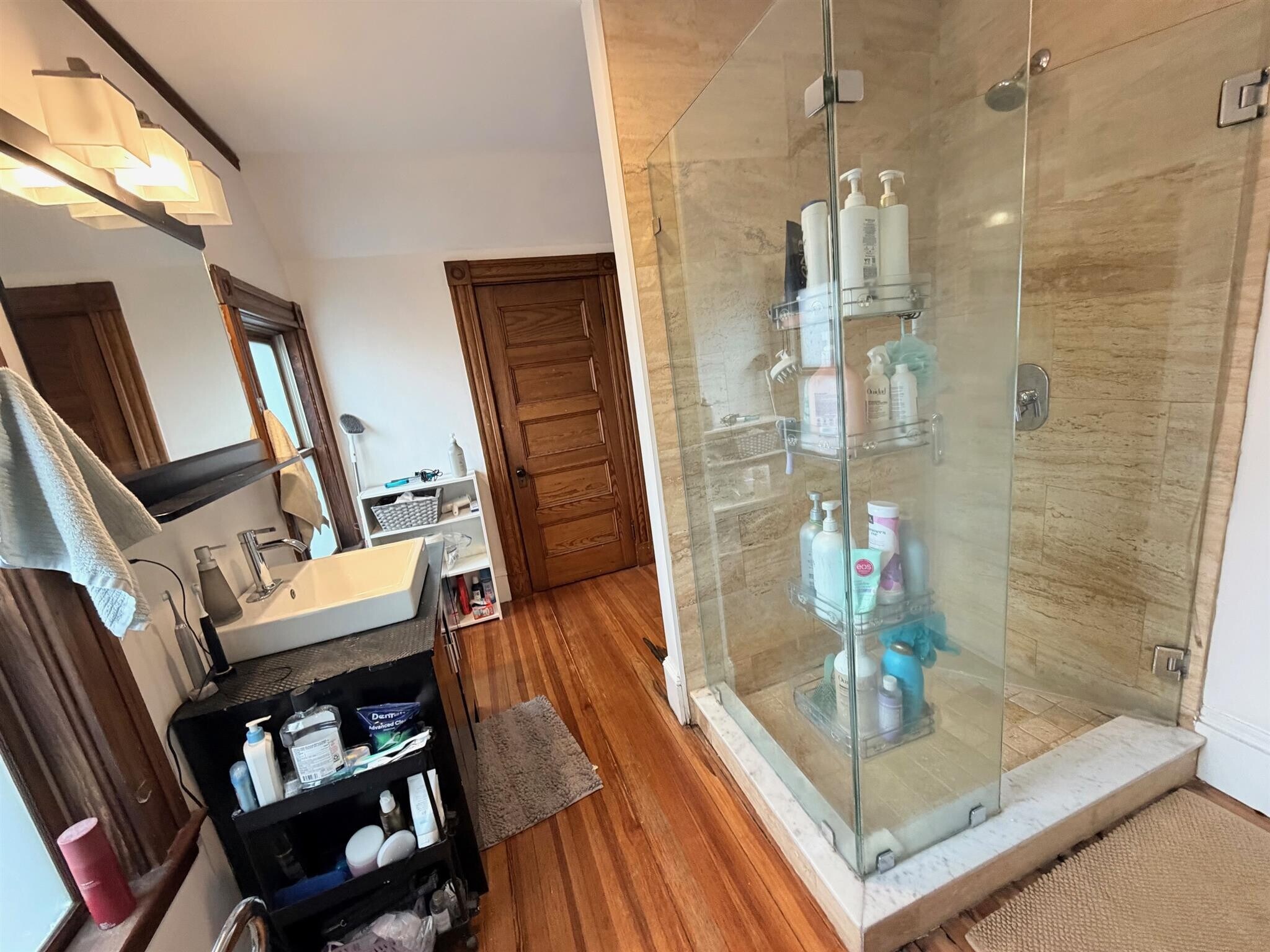 Building Photo - 13 Linden Ave