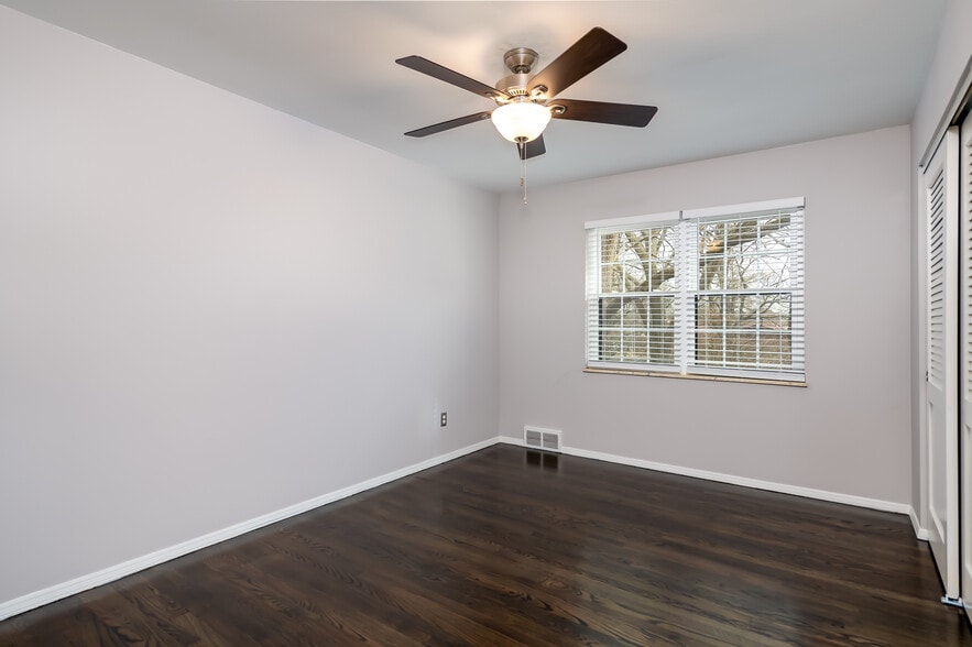 Building Photo - 412 N Harrison Ave