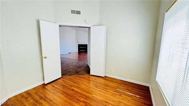Building Photo - 4810 Grey Wolf Ln