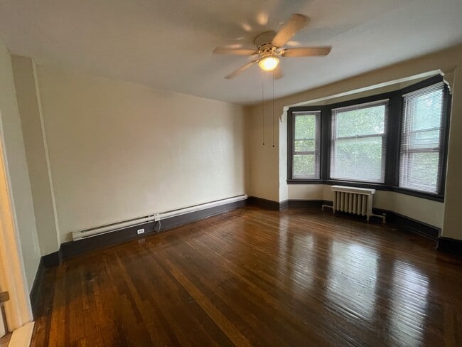 Building Photo - 3440 Old York Rd