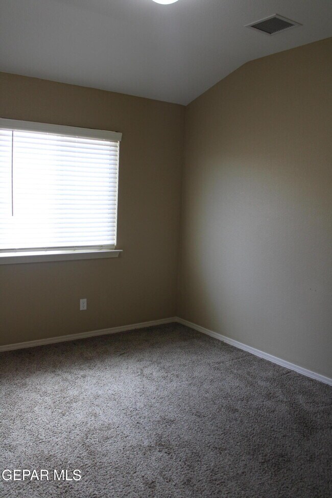 Building Photo - 11673 Flor Celosia