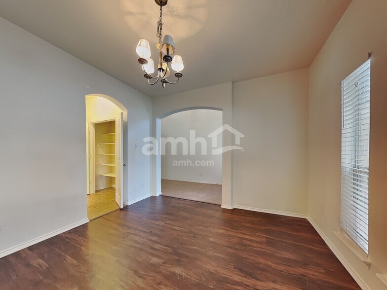 Building Photo - 19715 N Vlg of Bridgestone Ln