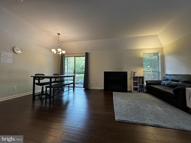 Building Photo - 12150 Penderview Terrace