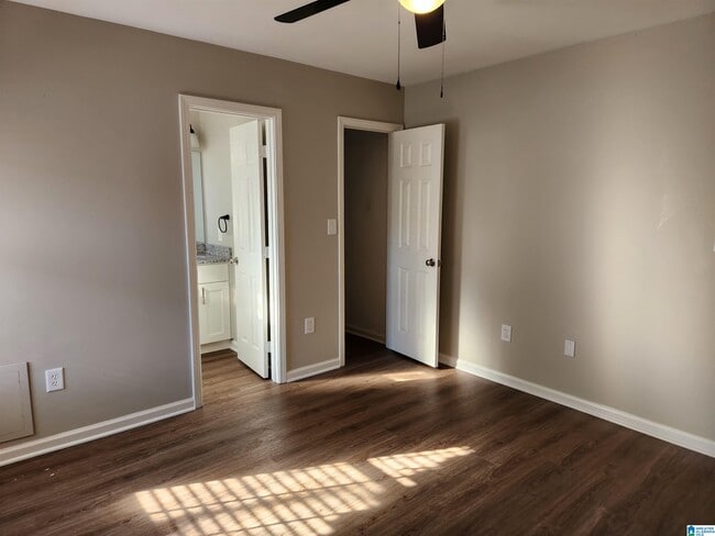 Building Photo - 140 Rocky Ridge Dr