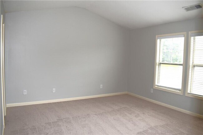 Building Photo - 6080 Apple Rose Dr