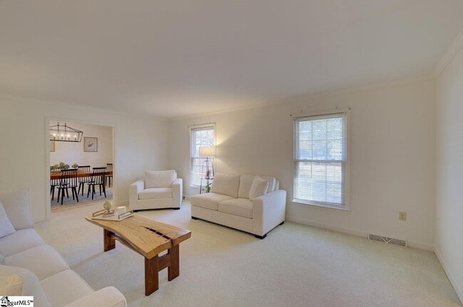 Building Photo - 104 Middle Brook Rd