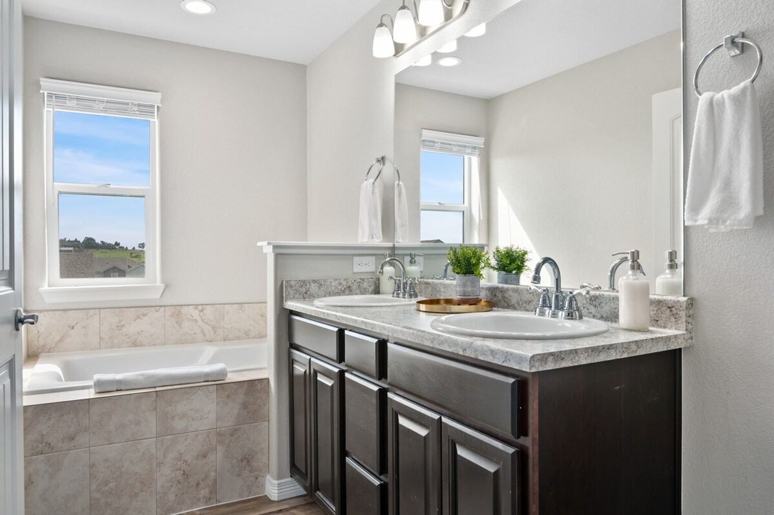 Building Photo - 6806 Yocona Dr