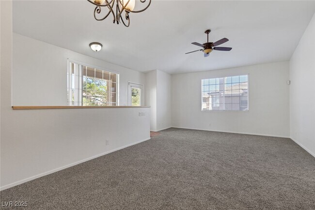 Building Photo - 9901 Trailwood Dr