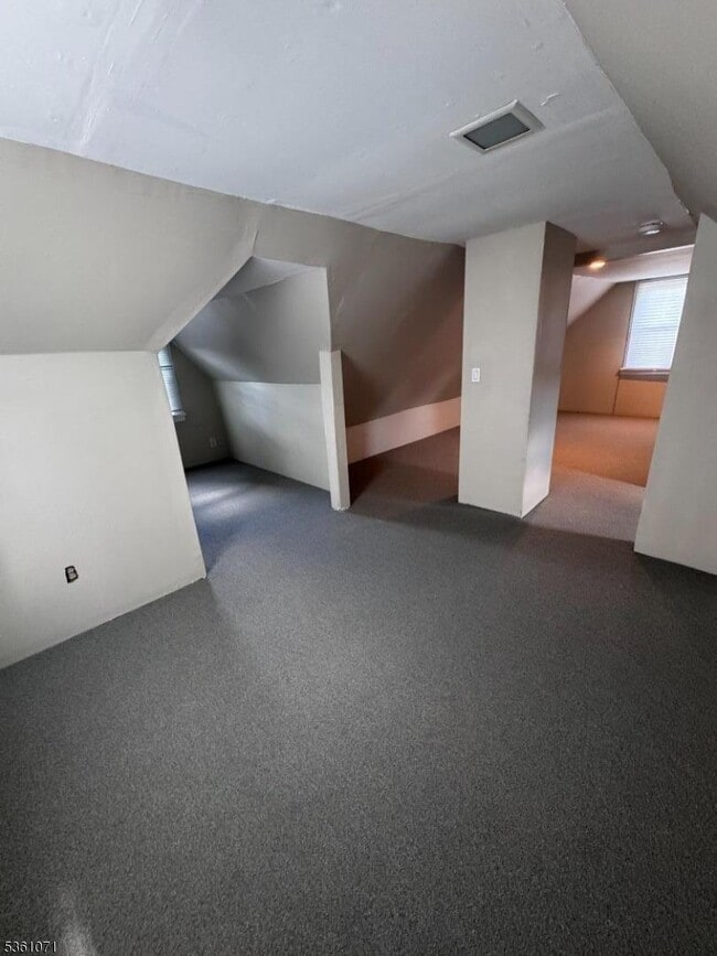 Building Photo - 549 1st St
