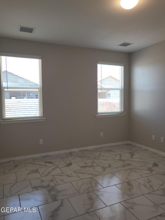 Building Photo - 15137 Ambition Ave