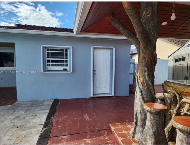 Building Photo - 17153 SW 149th Pl