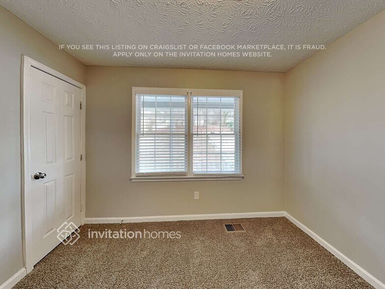 Building Photo - 146 Springvalley Cir