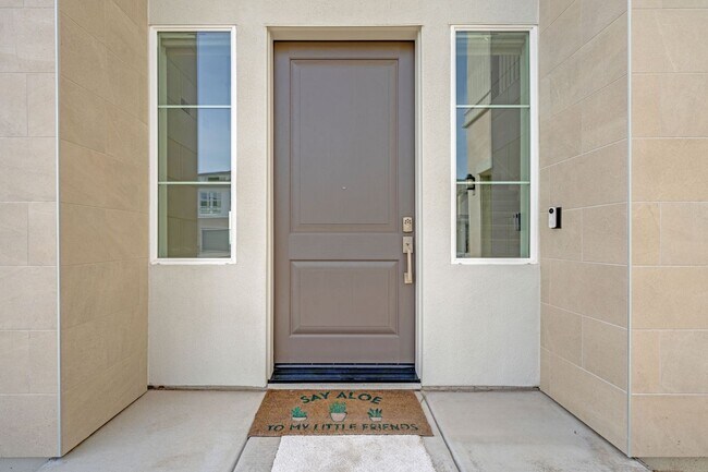 Building Photo - Newly Built 6BR Home with Panoramic Views in El Dorado Hills – 4,180 Sq Ft!