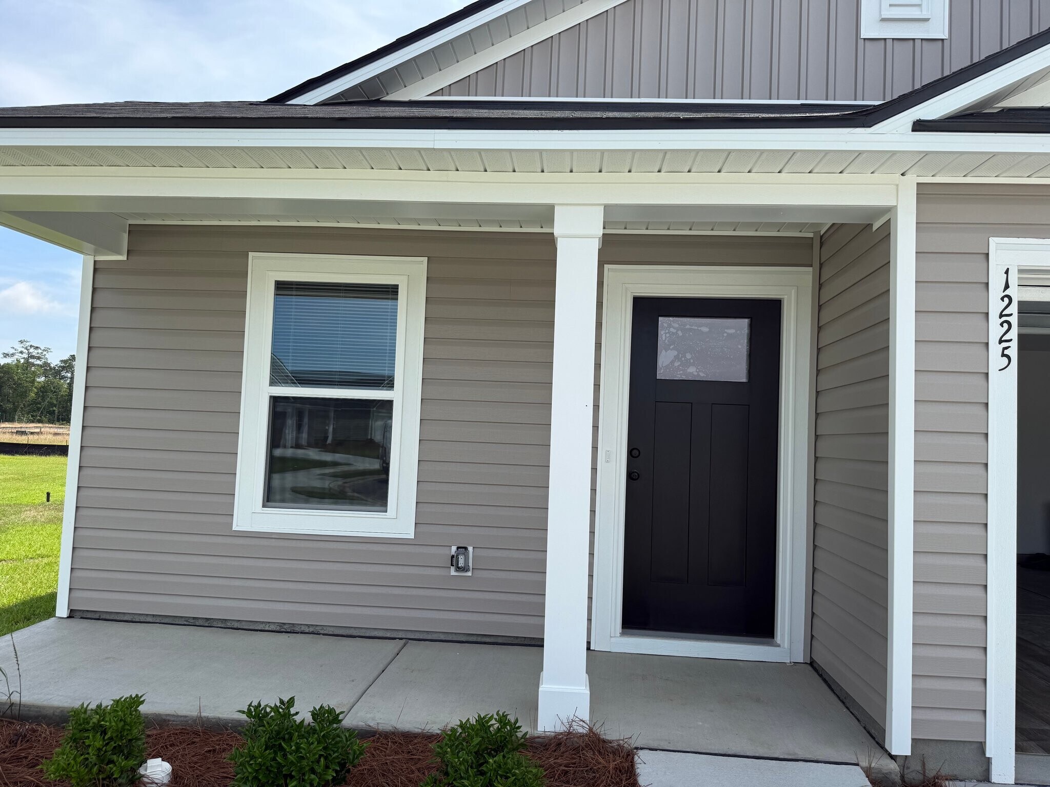 Building Photo - 1225 Black Kite Ct SW