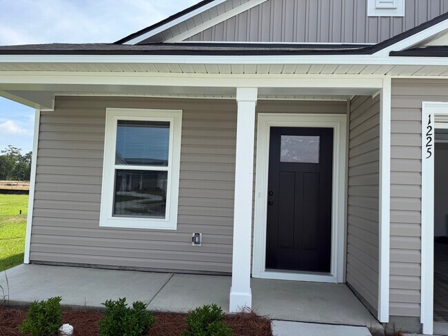 Building Photo - 1225 Black Kite Ct SW