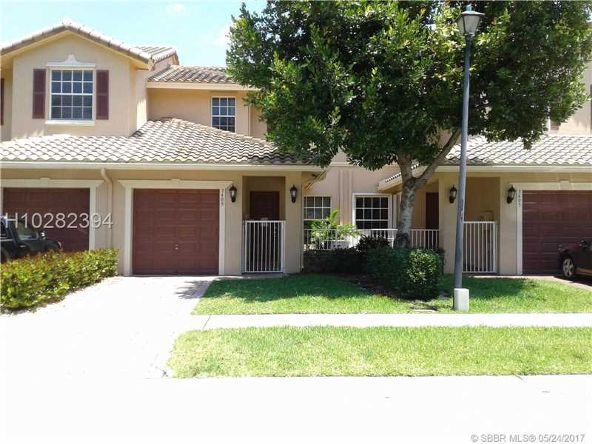 Building Photo - 3409 Lakeside Dr