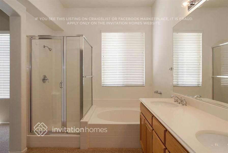 Building Photo - 8935 Niagara Ct