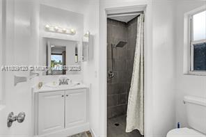 Building Photo - 1020 SW 8th St