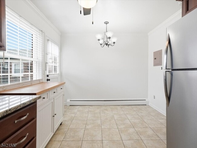 Building Photo - 115 Pitney Pl