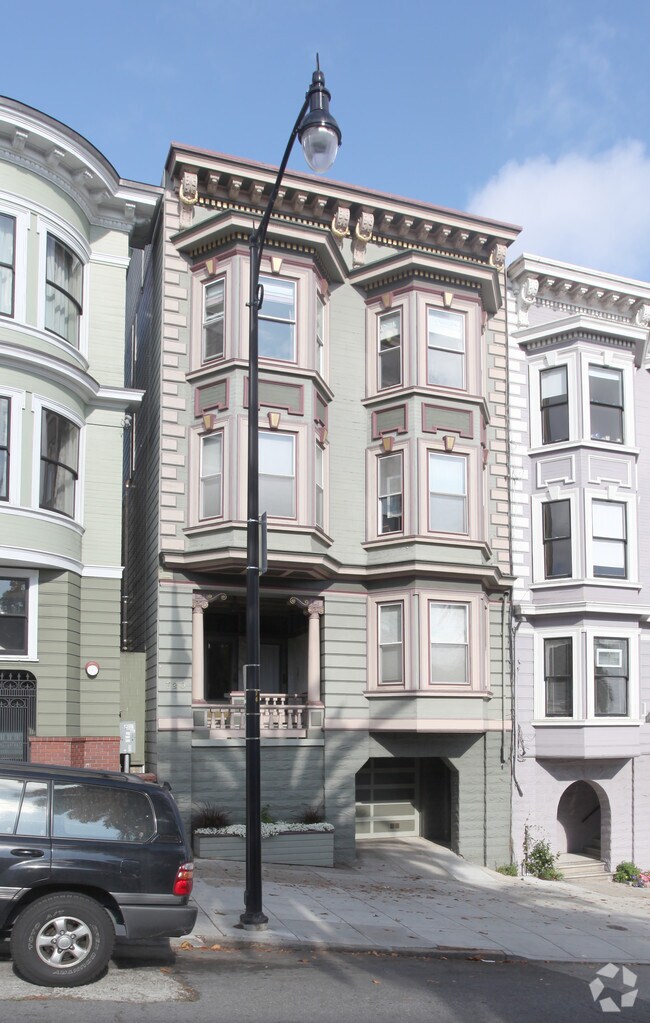 Building Photo - 720 Dolores St