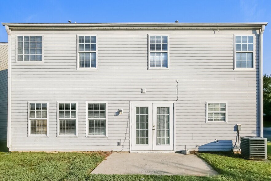 Building Photo - 10324 Wakerobin Ln