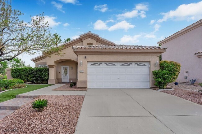 Building Photo - 2528 Huber Heights Dr