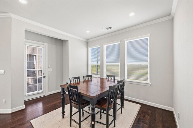 Building Photo - 11909 Primrose Creek Trail