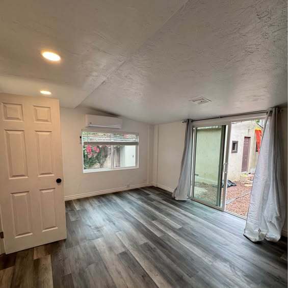 Building Photo - 8960 Helms Pl