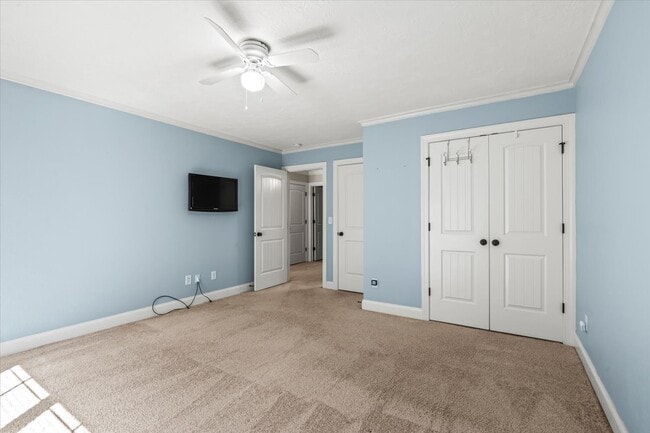Building Photo - 839 Leyland Ln